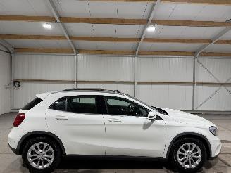 Auto incidentate Mercedes GLA 200 115kW Automaat Ambition Pano 2016/4