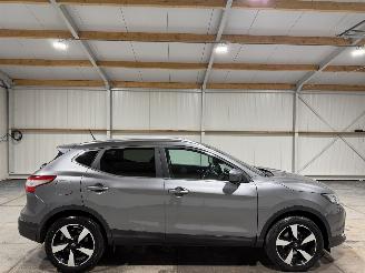 damaged passenger cars Nissan Qashqai 1.5 dCI N-Connecta 2017/4