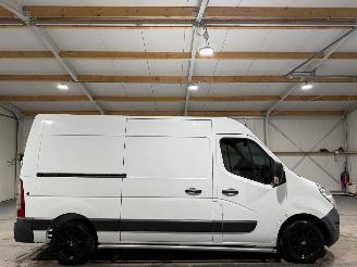 krockskadad bil bedrijf Renault Master 2.3Dci 125kW Automaat L2/H3 2018/4