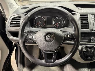 Volkswagen Transporter 2.0TDI 110kW D.C. L2 HigLine picture 26