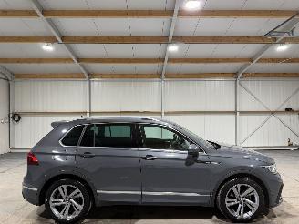 damaged passenger cars Volkswagen Tiguan 1.5 TSI R-Line Business+ Automaat Leer 2022/1