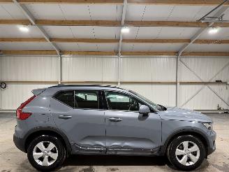 Schadeauto Volvo XC40 1.5T2 95kW Momentum 2021/6