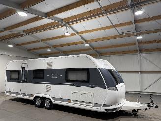 skadebil caravan Hobby  650 UMFE Tandemasser 2023/2