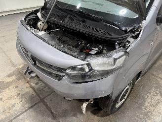 Opel Vivaro 2.0D 106kW D.C. 145 L3 picture 21