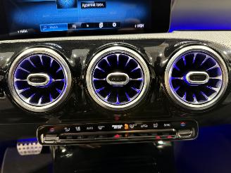 Mercedes Cla-klasse 200 120kW Automaat Business Solution AMG picture 35