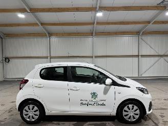 Schadeauto Peugeot 108 1.0e-VTi 53kW Airco Active Top! 2018/12