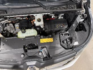 Renault Trafic E-Tech 52kWh 90kW L2 Comfort picture 28