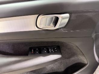 Volvo XC40 2.0B4 145kW Automaat Core picture 33