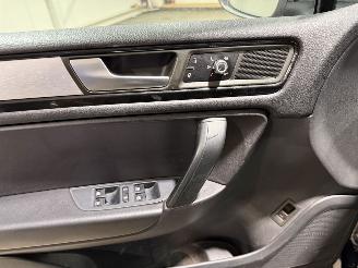 Volkswagen Touareg 3.0TDI 150kW Automaat Highline picture 14