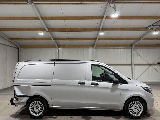 krockskadad bil bedrijf Mercedes Vito 119CDI 140kW Automaat Lang 2023/9