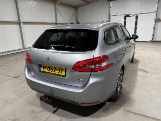 Peugeot 308 1.2PT 96kW Blue Lease Premium picture 5
