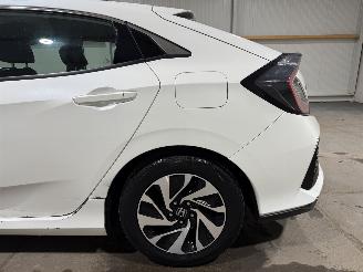 Honda Civic 1.0 i-VTEC 93kW Comfort picture 15