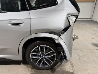 BMW iX1 67kWh 225kW Xdrive AWD picture 31