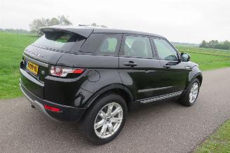 damaged passenger cars Land Rover Range Rover Evoque 2.2e D4 150pk Evoque Leer Navigatie  2013 2013/10