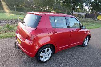 skadebil auto Suzuki Swift 1.5 102pk Exclusief 128.000km  van oma Geweest  Airco 2005/11