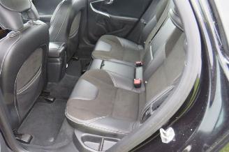 Volvo V-40 2.0 D2 R Design 120pk 180.000km nap Camera Navie Leer Stoelverwarming 2015-09 picture 20