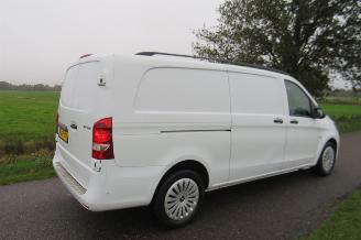 Mercedes Vito 114 CDI Automaat 136pk  Extra Lang  dubbel Schuifdeur 2020  Camera Navigatie picture 18