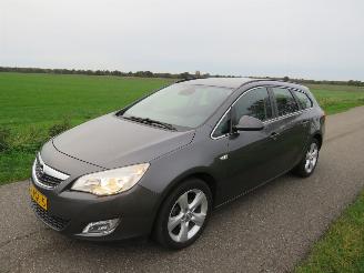 škoda osobní automobily Opel Astra SPORTS TOURER 1.4 Turbo  120pk Navigatie [ schadevrij  2011 2011/8
