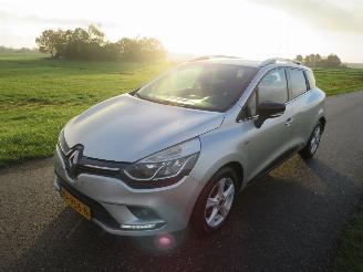 Renault Clio 0.9 TCe Estate Limited 170.000km nap  Navigatie   2017  [ topstaat picture 23