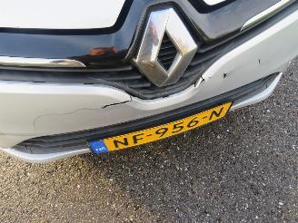 Renault Clio 0.9 TCe Estate Limited 170.000km nap  Navigatie   2017  [ topstaat picture 10