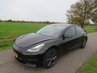 Tesla Model 3 Gerserveerd  Automaat Elektrisch TESLA 106.000 km 2019 panoramadak Leer Navigatie  [ instappen eb rijden picture 16