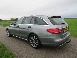 krockskadad bil auto Mercedes C-klasse Estate 350e Hybride 211 Pk Edition Automaat  Elektrisch\\ Benzine vol optie 2015/11