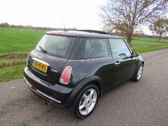 Mini Mini COOPER 1.6 116pk Airco  2005  [ schadevrij top staat  schuifdak picture 2