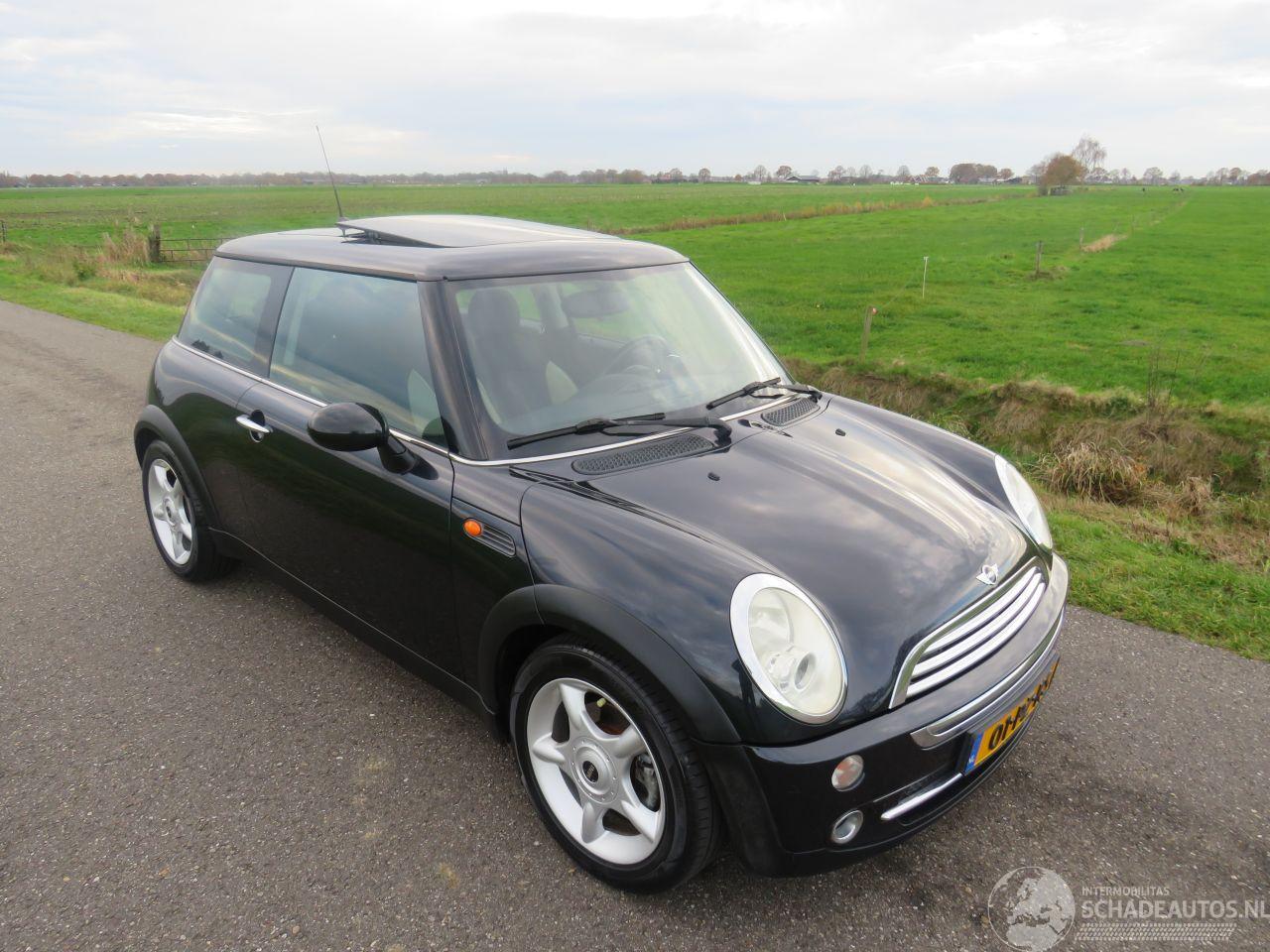 Mini Mini COOPER 1.6 116pk Airco  2005  [ schadevrij top staat  schuifdak