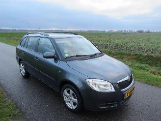 damaged passenger cars Skoda Fabia 1.2 16v  69pk GO  212.000 km Airco 03-2009 Topstaat 2009/4