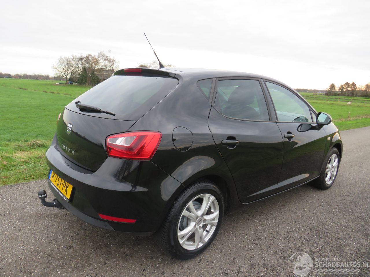 Seat Ibiza ST 1.0 MPI 126.000km 11-2015 5drs Nieuwstaat Airco