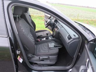 Skoda Octavia 1.2 TSi Greentech Active Edition  Camera Navigatie Clima Stoelverwarming picture 3