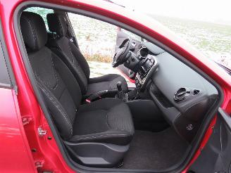 Renault Clio 0.9 TCE  90pk  NIGHT&Day  2013 Navigatie Airco  Schadevrij picture 5