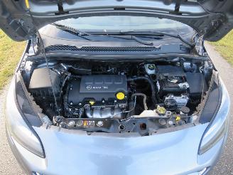 Opel Corsa-E 1.2 5drs 93.000km Bussines  2016 Airco  70pk  [instappen en rijden Euro 6 picture 16