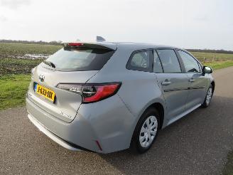 Schadeauto Toyota Corolla Toyota Corolla - Touring Sports 1.8 Hybrid Elektrisch benzine 90.000km 2020/8