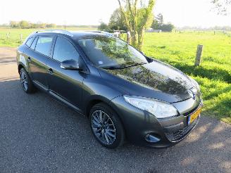  Renault Mégane 1.6 102pk Expression Navigatie Airco  parkeerschade 2011/2