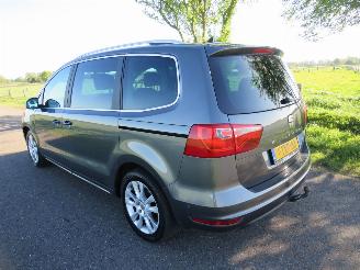 Vaurioauto  passenger cars Seat Alhambra 1.4 TSI 150pk Bussinnes Executive 7 persoons  2014 dubbel schuifdeur 2014 2014/9