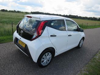 škoda osobní automobily Toyota Aygo 1.0 VVT-I  57.000km nap X Fun  2019 5drs Airco 2019/5