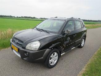 Hyundai Tucson 2.0 i  Active 165.000km nap Suv Airco Nieuwe Apk picture 6