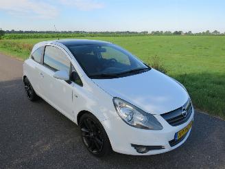 Opel Corsa Opel Corsa 1.4-16V \'111\' Edition Navigatie Airco schadevrij picture 18