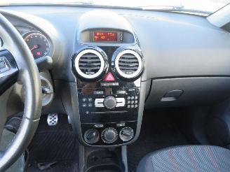 Opel Corsa Opel Corsa 1.4-16V \'111\' Edition Navigatie Airco schadevrij picture 5