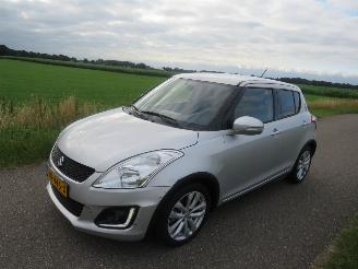 Suzuki Swift 1.2 94pk  Automaat 5Drs 68.000km Nap Airco Exclusief  2015-12 picture 13