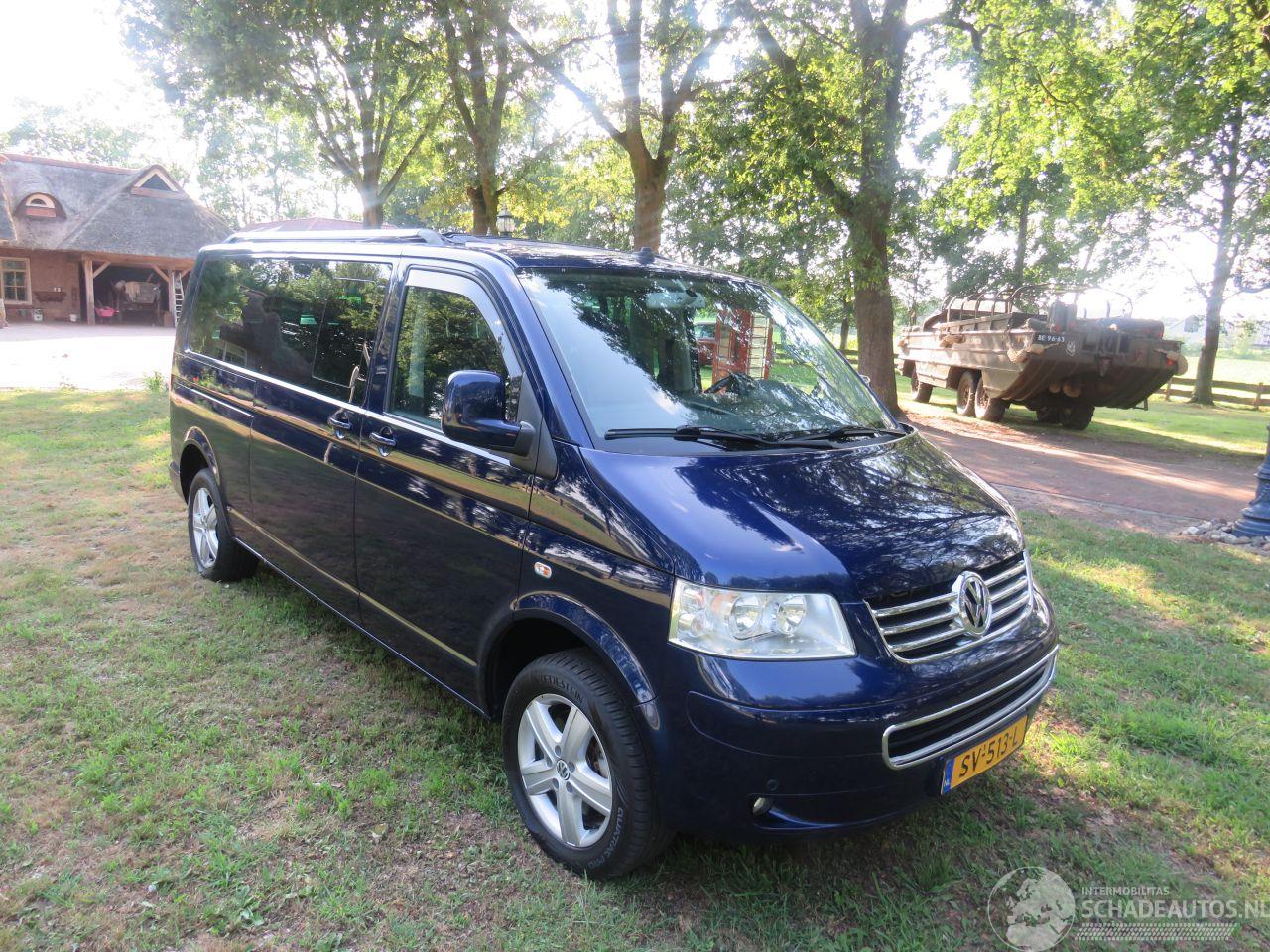 Volkswagen  Multvan Vip Bus Camper 2.5  174pk Automaat Luchtvering Lang Dubbel schuifdeur