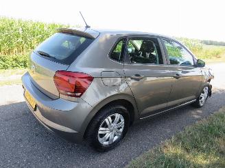 krockskadad bil auto Volkswagen Polo 1.0 tsi 140.000 5drs Comfort 2018  [ nieuwstaat 2018/5