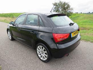 Schadeauto Audi A1 Sportback 1.2 Tfsi 122pk 5drs Airco 170.000km nap Navigatie Clima Stoelverwarming  2014 2014/12