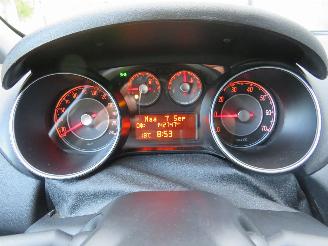 Fiat Punto Evo 0.9 Twin Air Lounge 140.000km nap Parkeerschade topstaat picture 4