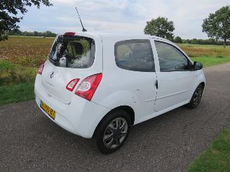 Schadeauto Renault Twingo 1.2 16v 2012-12   Airco  Schadevrij  nette auto 2012/12