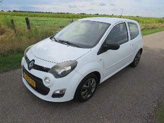 Renault Twingo 1.2 16v 2012-12   Airco  Schadevrij  nette auto picture 2