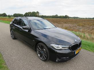 krockskadad bil auto BMW 5-serie 520 e Automaat  Business Edition Plus [ nieuwste type Hybrid Elektriciteit 2022 vol optie 2022/9