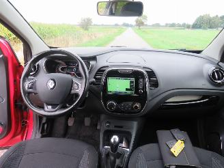 Renault Captur 0.9 TCE Dynamique 2016 160.000km nap Navigatie Airco Euro 6 picture 2
