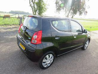damaged passenger cars Nissan Pixo 1.0 Acentta 68pk  95.000km nap!!! 5drs  topstaat schadevij 2010/11